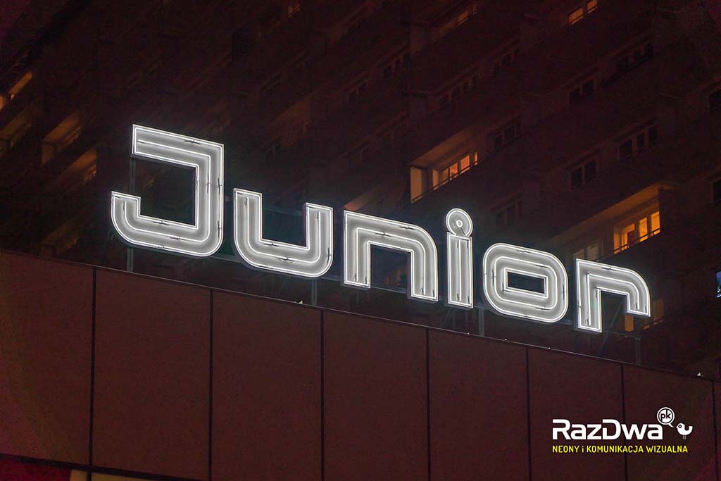neon-junior-katowice-5